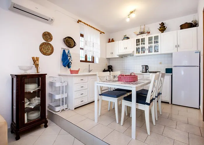 Feriehus Cozy Traditional House In Thassos, Kallirachi Kallirákhi