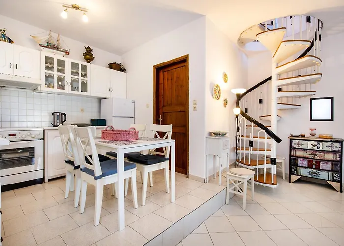 Cozy Traditional House In Thassos, Kallirachi Feriehus *