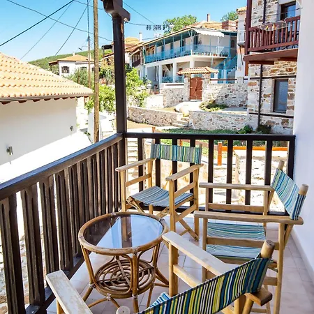 Cozy Traditional House In Thassos, Kallirachi Сasa de vacaciones *