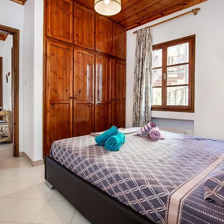 Cozy Traditional House In Thassos, Kallirachi 別荘 Kallirákhi