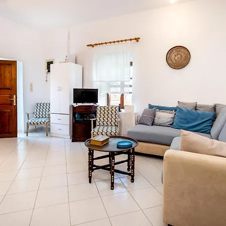 Cozy Traditional House In Thassos, Kallirachi