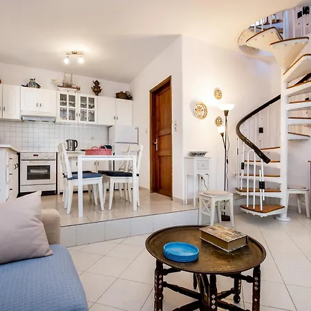 別荘 Cozy Traditional House In Thassos, Kallirachi Kallirákhi