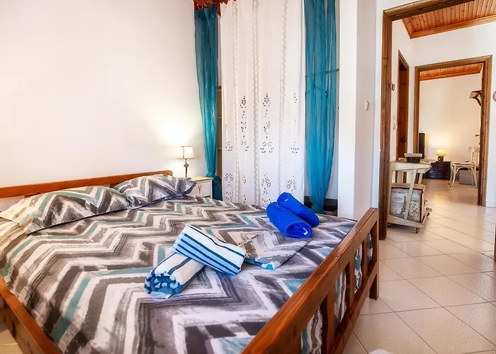 Cozy Traditional House In Thassos, Kallirachi